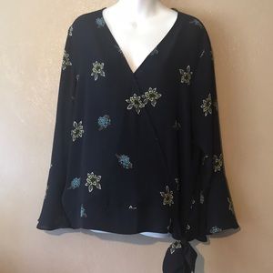 Loft Outlet navy floral wrap top size XL side tie